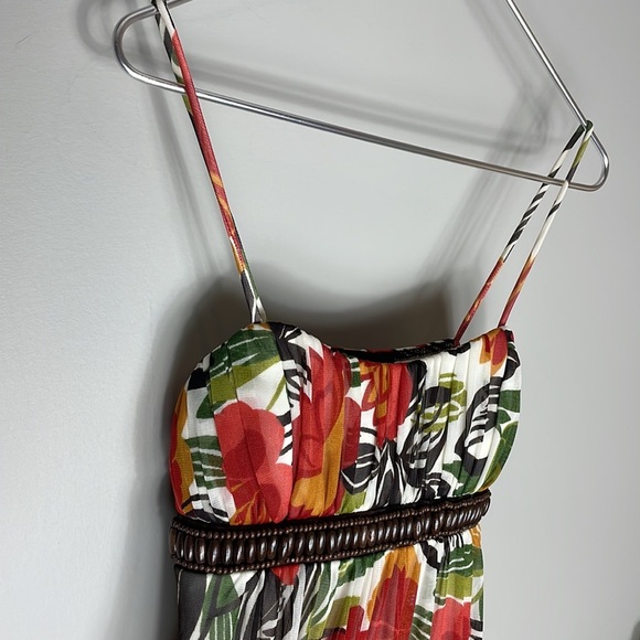 City Triangles > Floral Dress Small - Picture 4 of 8